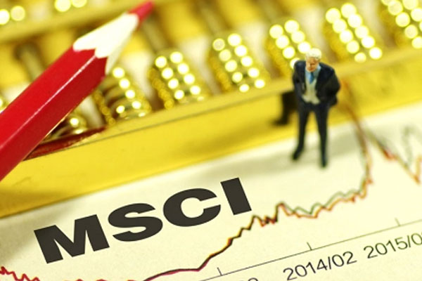 MSCI 5月的指数季度调整正式生效，北向资金尾盘出现异动