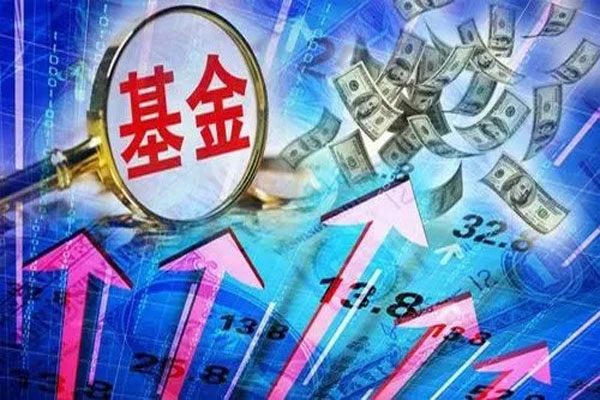 2022年85只基金成立，总募集资金规模767.44亿元